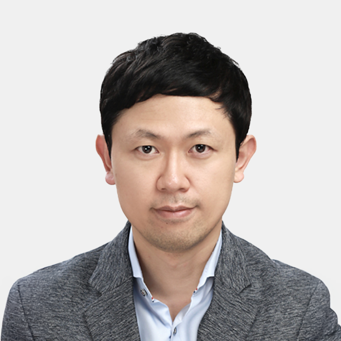 윤건